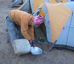 Washing water arrives